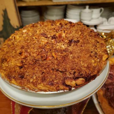 Sour Crceam Apple Pie.