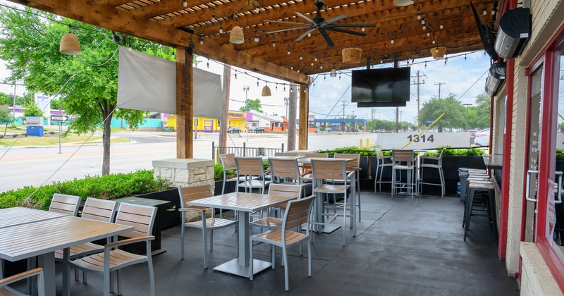 Exterior, terrace, tables, chairs