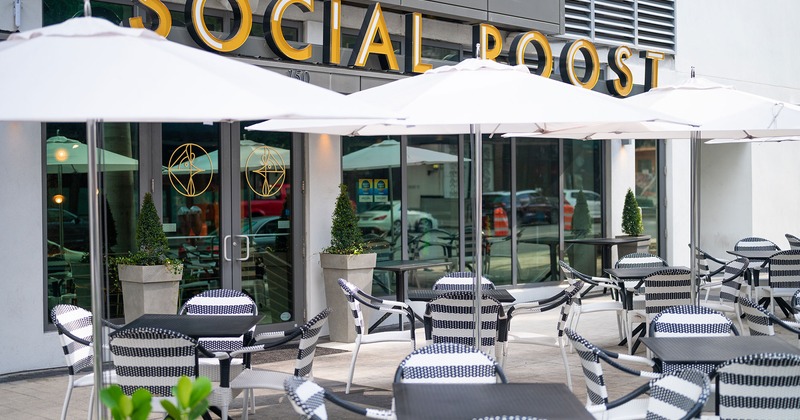 Exterior, restaurant entrance