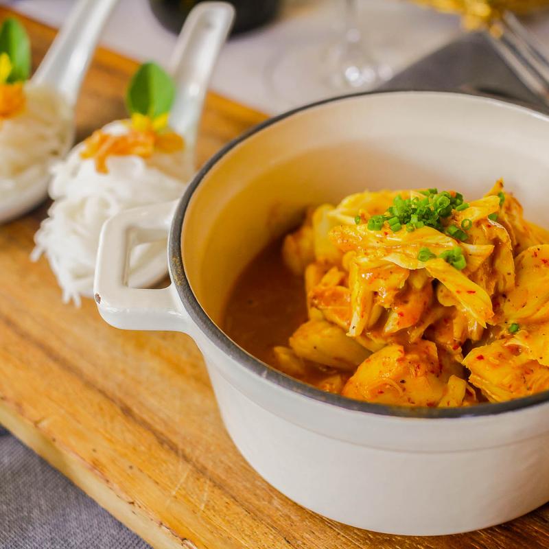 Ka-Nom Jeen Jumbo Lump Crab Curry photo