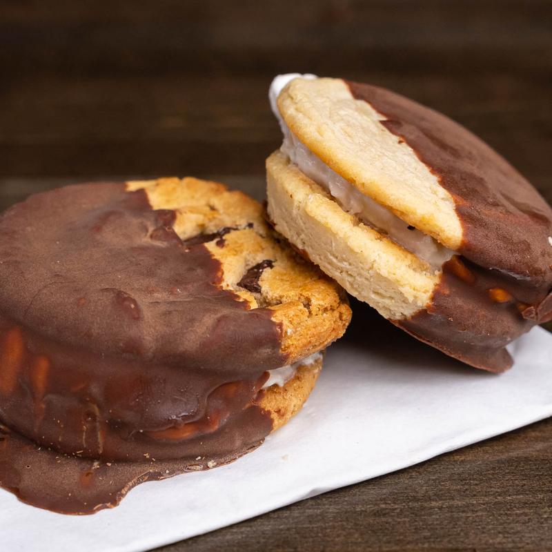 Disco Gelato Cookie Sandwich photo