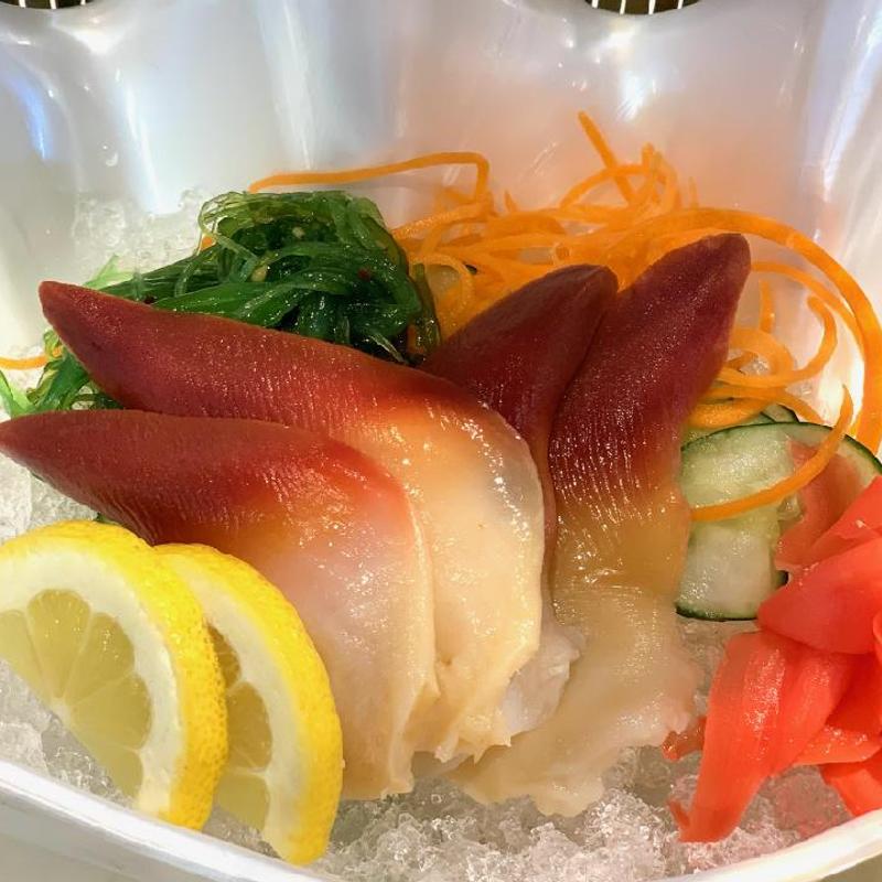 Hokkigai Sashimi* photo