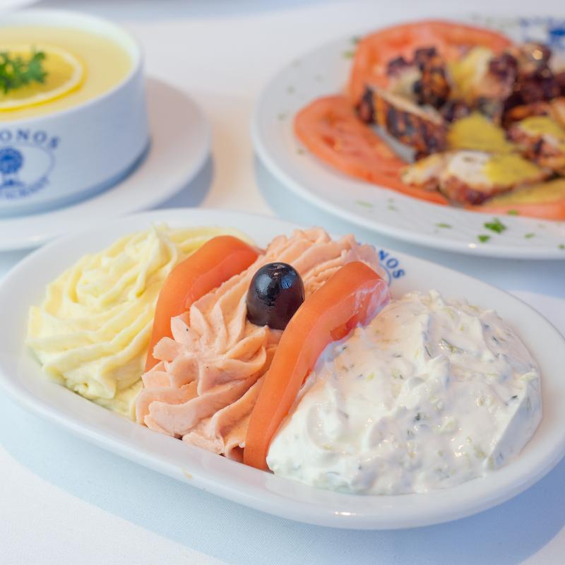 Spread Selection Trio photo