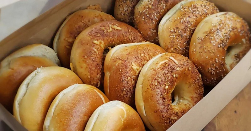 One dozen bagels in a box