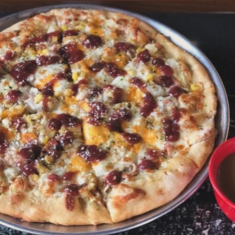Truman's Thanksgiving Pizza photo