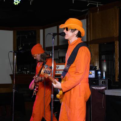 Live music performances in Brampton.