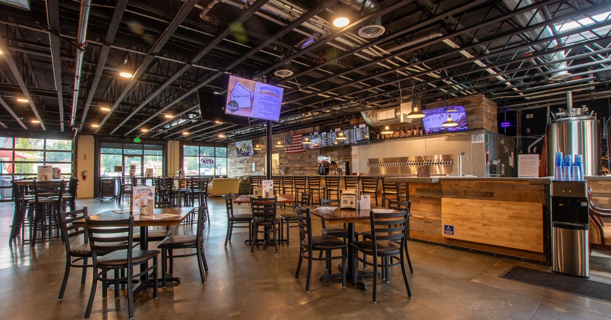 Dinning room low top tables and chairs
