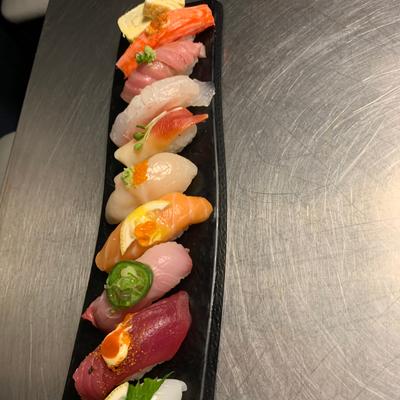 Nigiri sushi plate