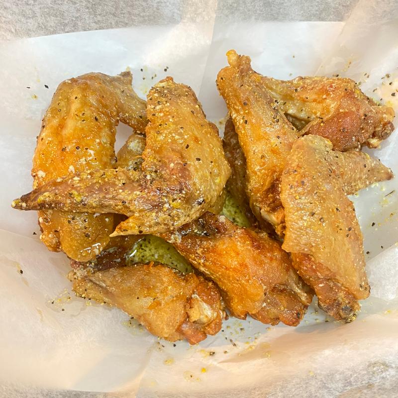 10 Piece Lemon Pepper Wings photo