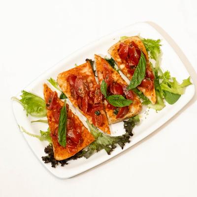 Bruschetta Calabrese plate, top view.