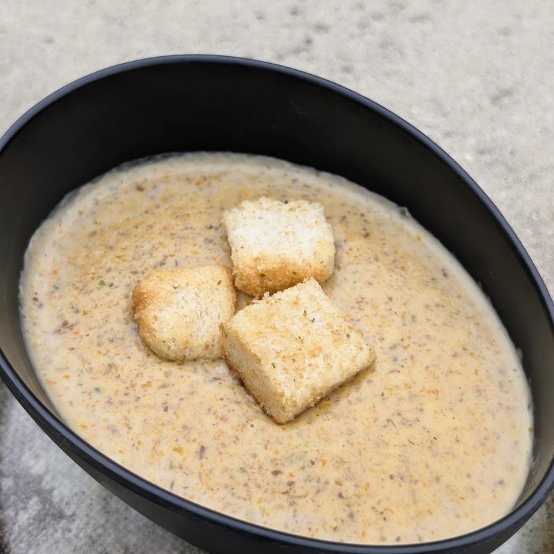 Creamy Roasted Mushroom Soup photo