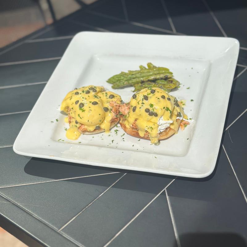 SMOKED SALMON BENEDICT photo