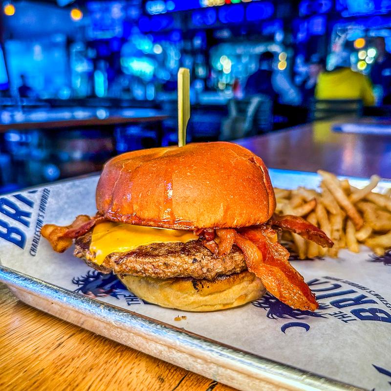 The Midnight Burger photo