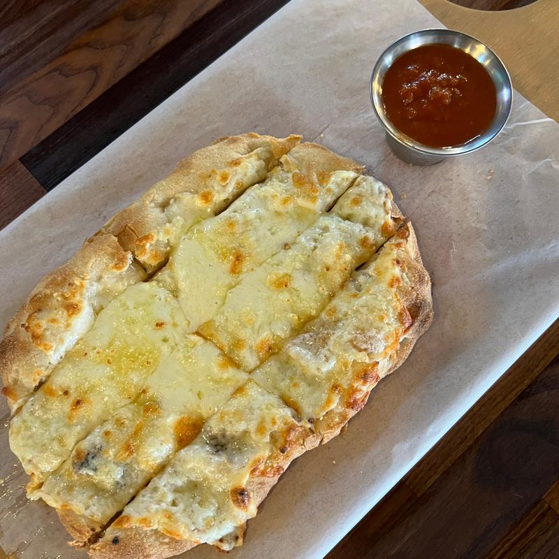 Cheesy Garlic Bread photo