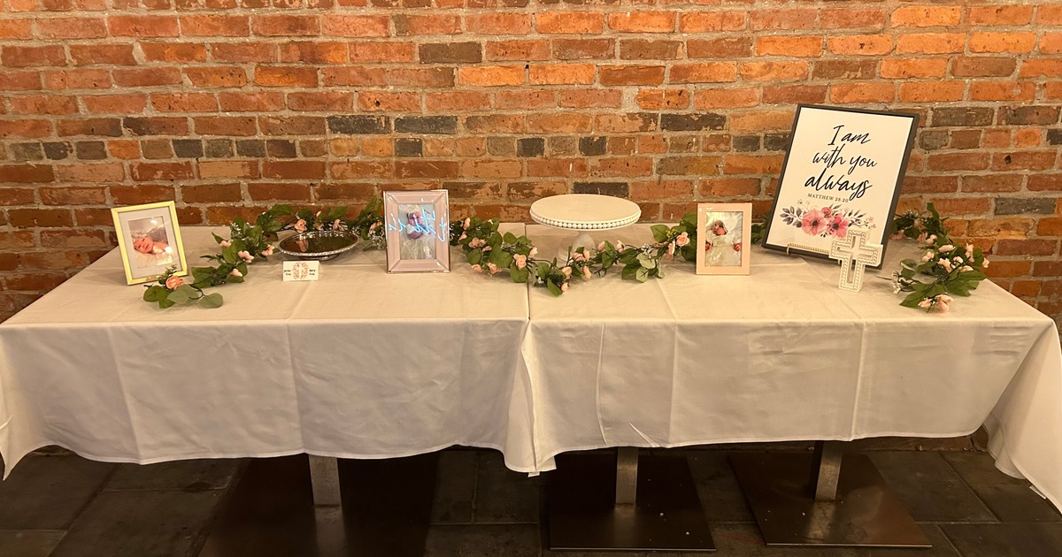 Celebration table arrangement