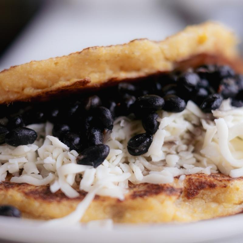 Cachapa Domino (GF, VG) photo