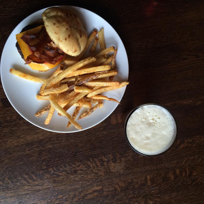 Tannin 8oz burger* photo