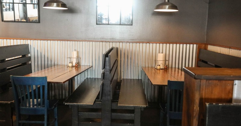 Interio boots seating