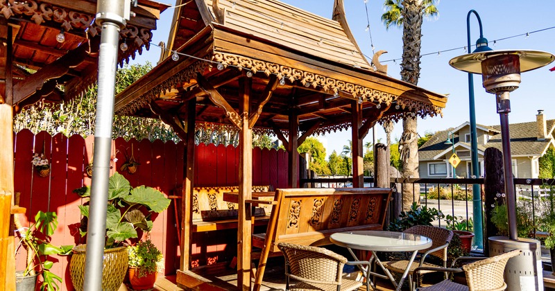 Outdoor patio, seating area