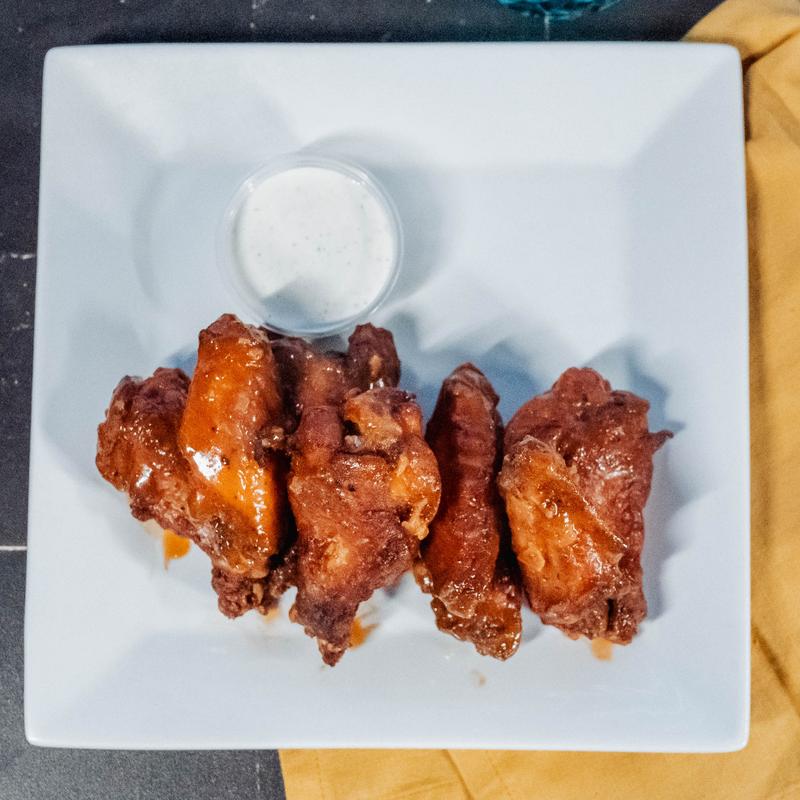 menu item 1 of 6, Wings (8 pcs)