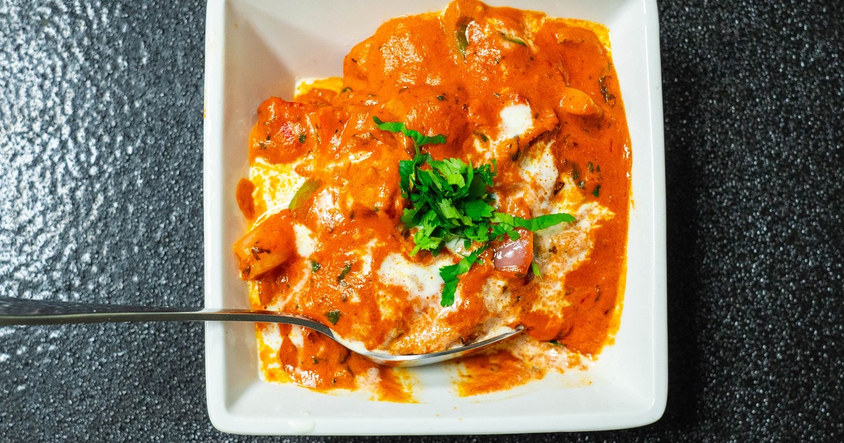 Chicken Tikka Masala with onions, bell pepperand gravy