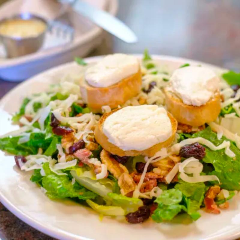 menu item 106 of 138, *Salade de Cehvre Cha