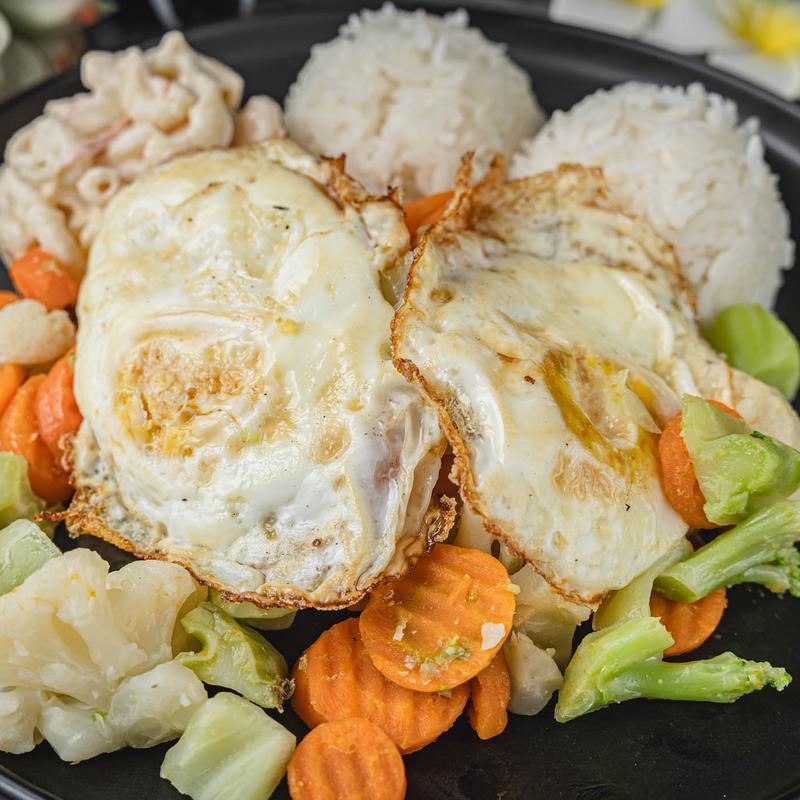 V2 - Veggies Plate with 2 Eggs photo