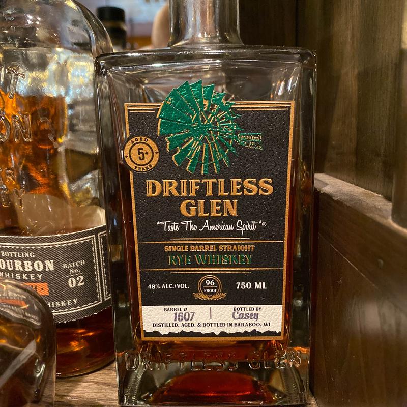 DRIFTLESS GLEN  single barrel rye photo