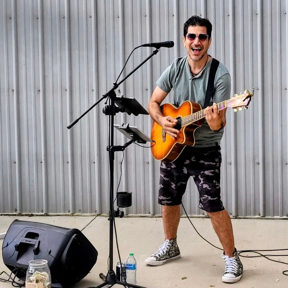 Carmella's Plates and Pints Music & Events