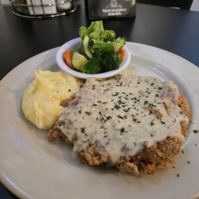 chicken fried steak comfort food homestyle bayou jacks roanoke texas.