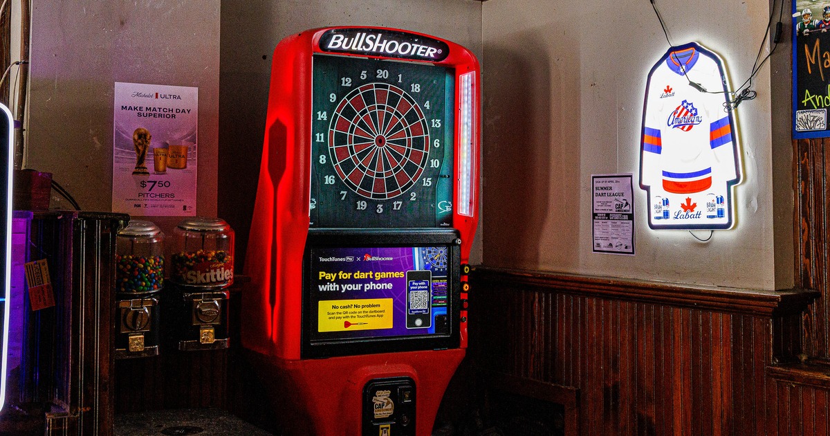 Interior, dart game machine