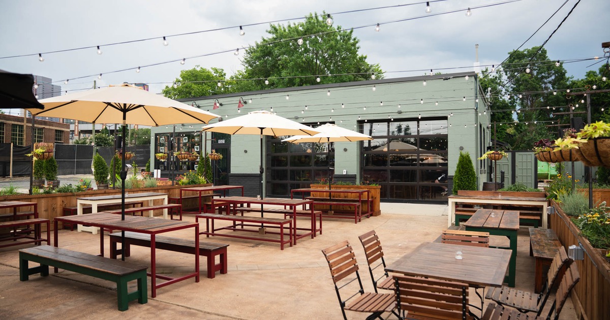 Outdoor patio, seating area