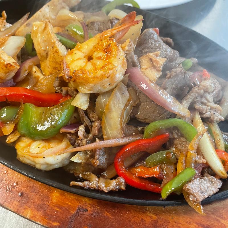 menu item 34 of 67, Fajitas mixtas