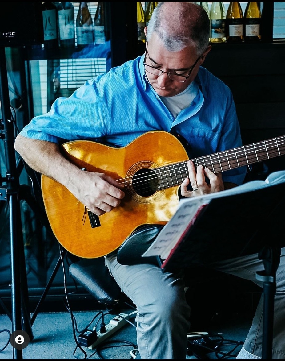Sip Wine to Spanish Guitar event photo