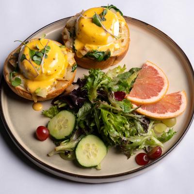 Egg's Benedict plate.