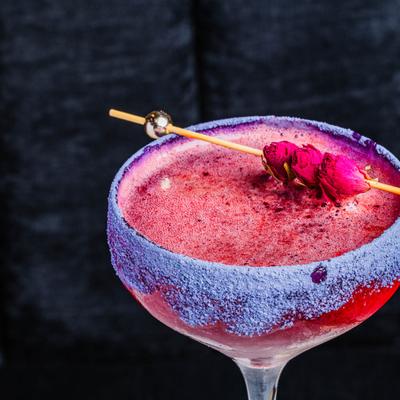 Essence cocktail, cloeup.