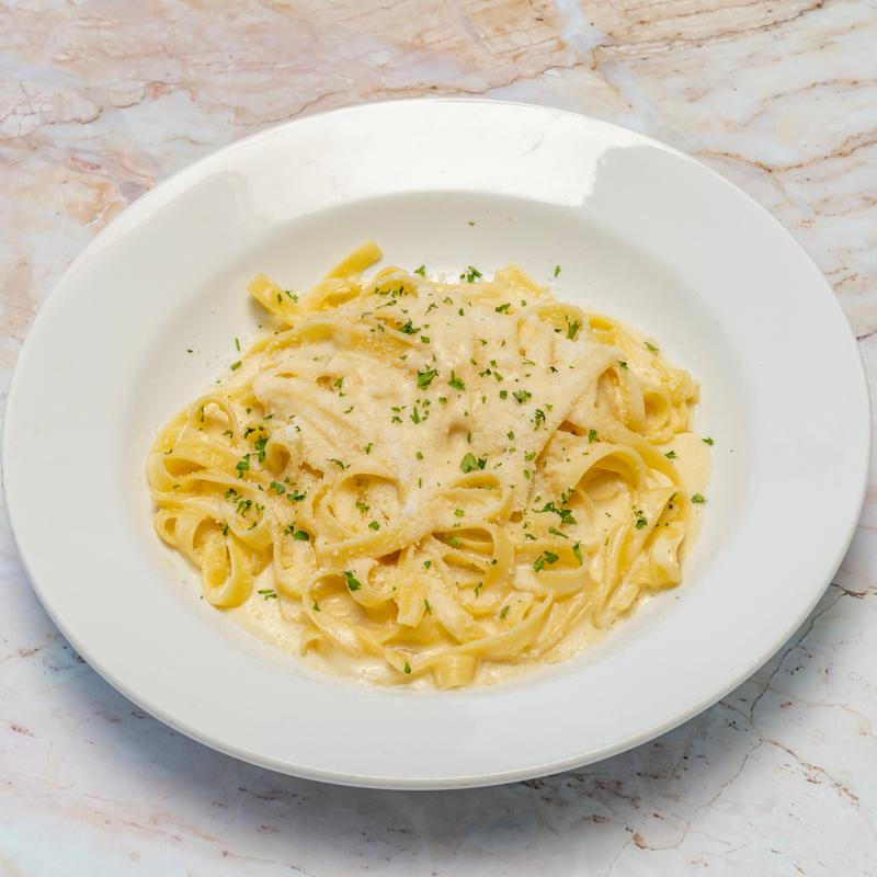 Fetuccini Alfredo photo