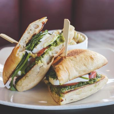 CAPRESE SANDWICH