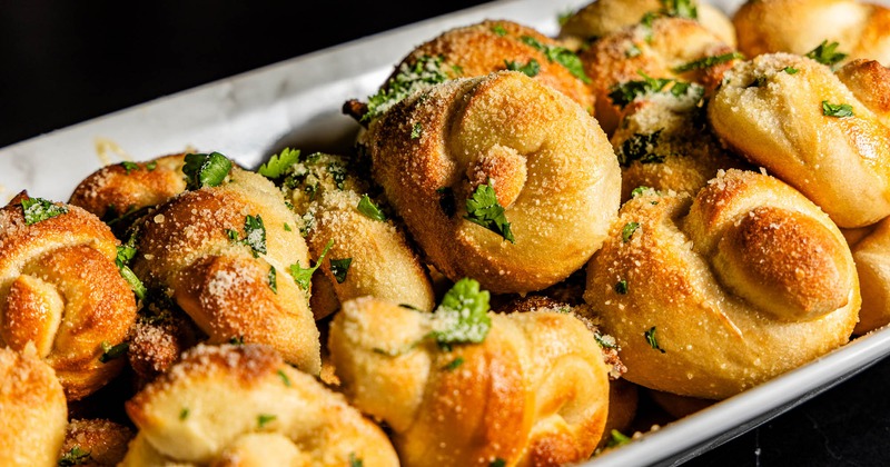 Garlic knots