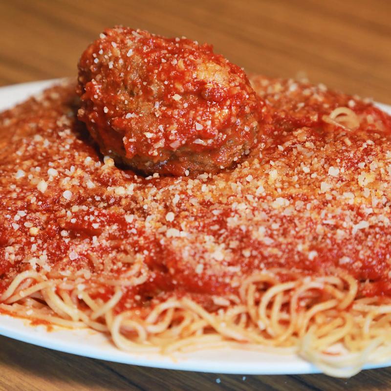 Spaghetti with 2 Meatballs photo