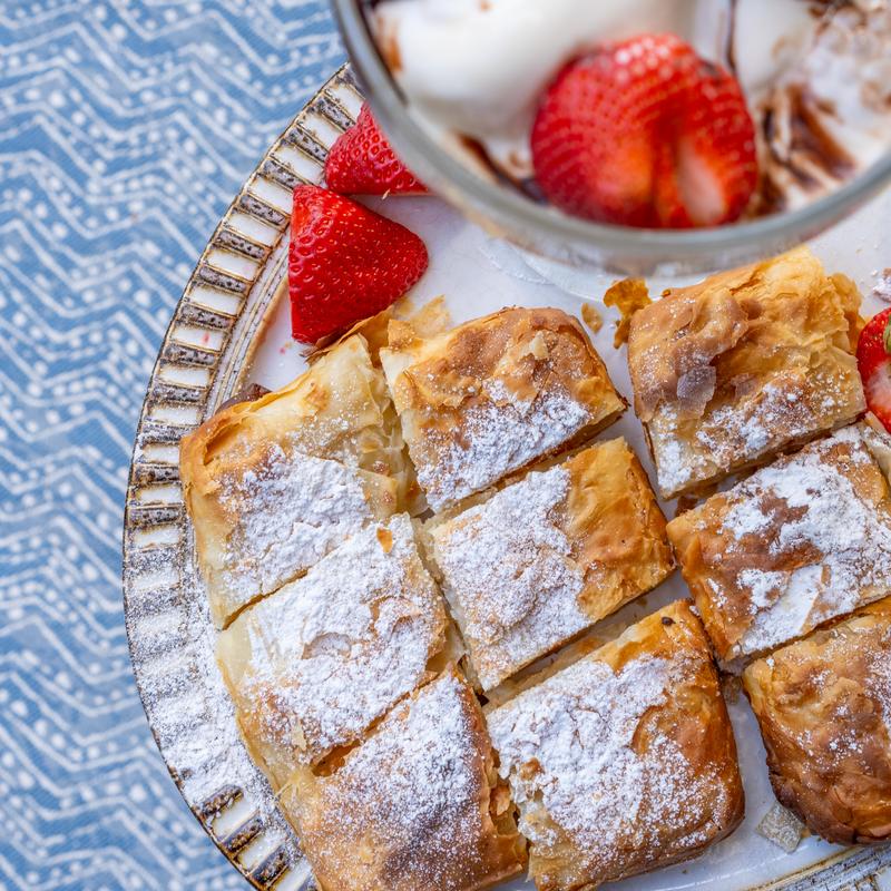 Yalaktoboureko photo