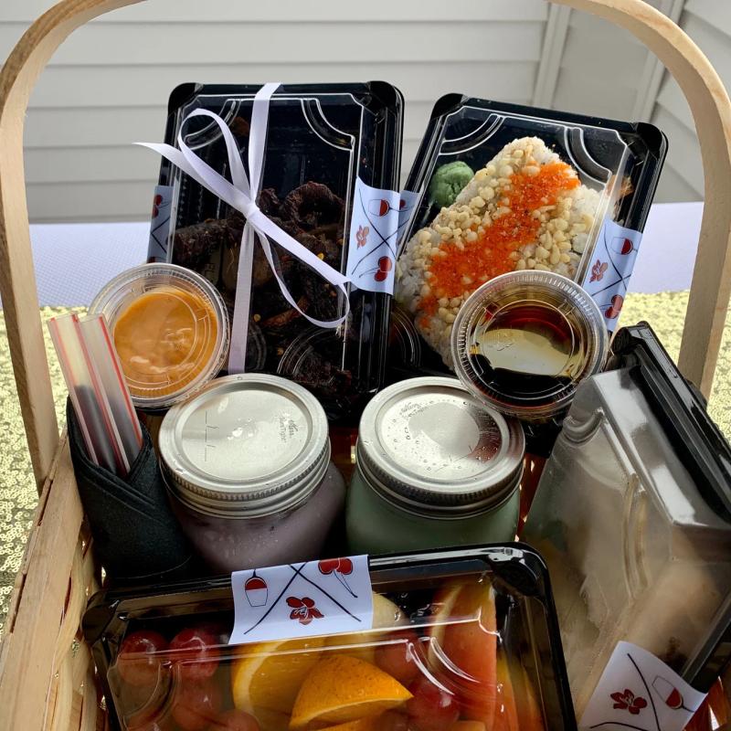 Picnic Basket For 2 photo