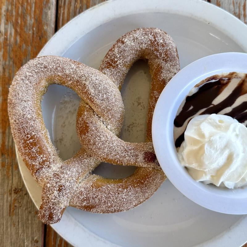 Grinch's Pretzel photo