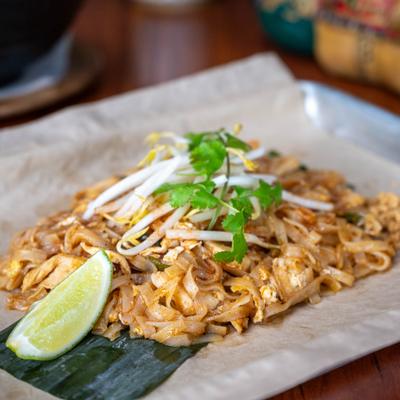 Chicken Pad Thai.