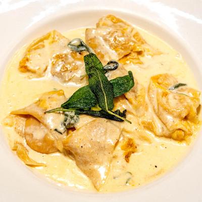 Ravioli Di Ricotta.