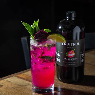 Dragonfruit mojito