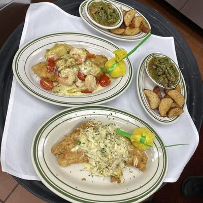 SNAPPER W/ CRAB BUERRE BLANC & REDFISH VENICE.