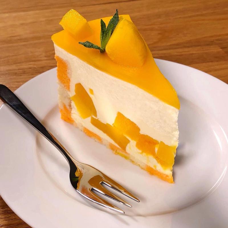 Mango Mousse Cake photo