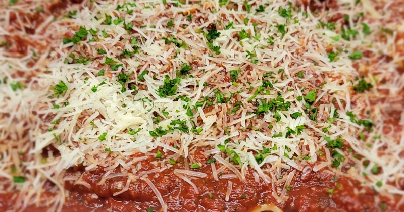 Spaghetti Marinara, closeup