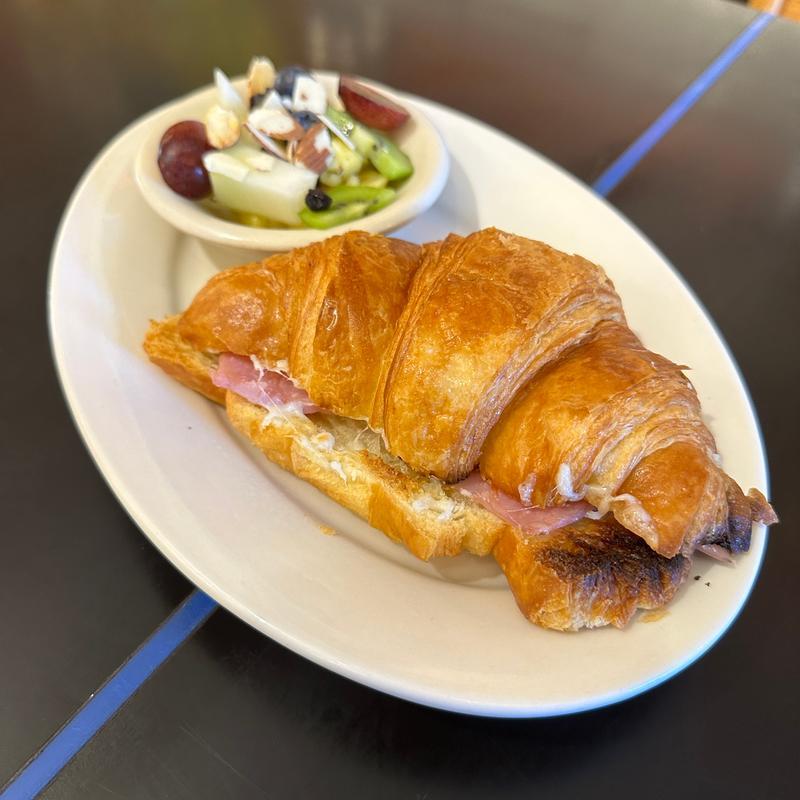 Grand Petit Déjeuner photo